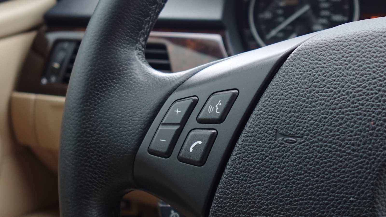 Used 2011 BMW 328i xDrive 328i xDrive image 34