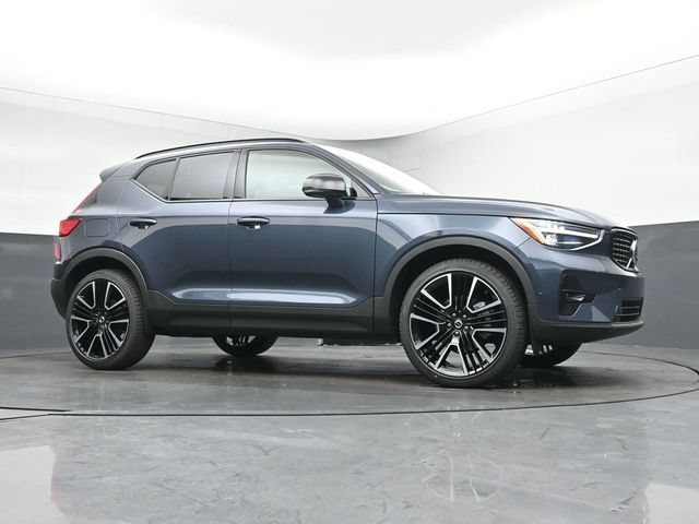 New 2026 Volvo XC40 B5 Ultra w/ Protection Package Premier AWD/4WD image 37