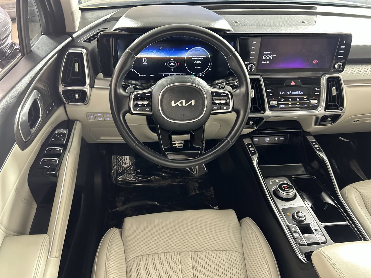 Used 2023 Kia Sorento SX Prestige AWD/4WD image 23