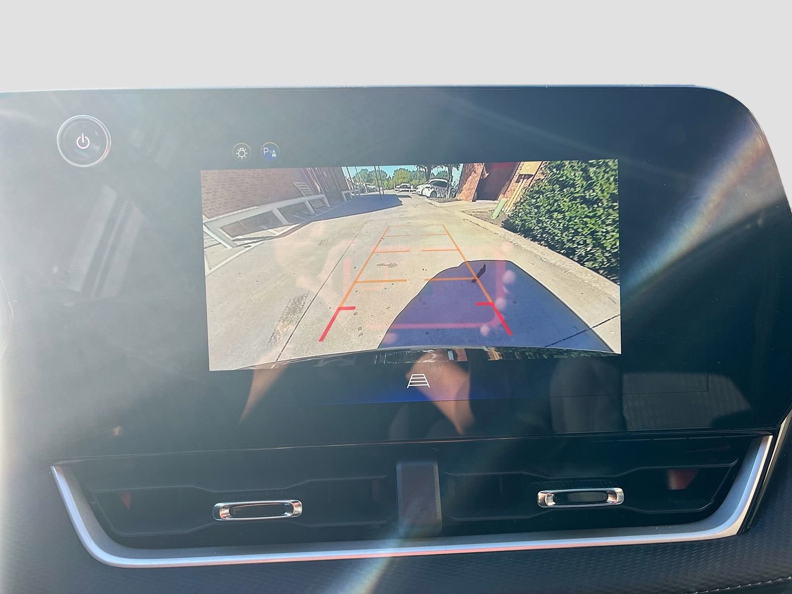Used 2025 Chevrolet Equinox LT image 14