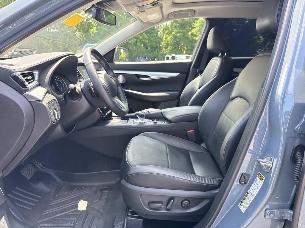 Used 2022 INFINITI QX50 Essential AWD/4WD image 16