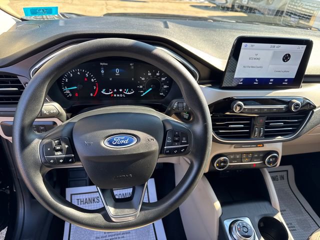 Used 2020 Ford Escape SE image 9