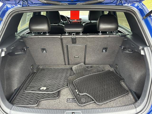 Used 2019 Volkswagen Golf R 4-Door image 17