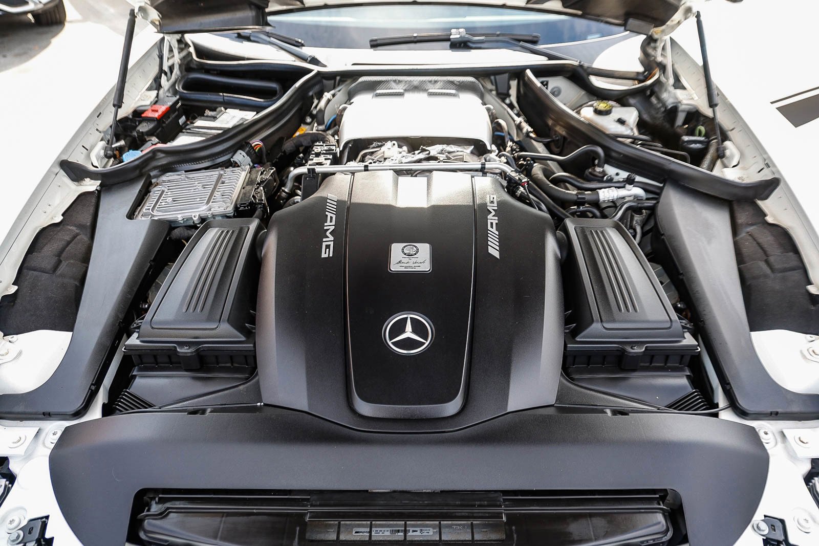 Used 2020 Mercedes-Benz AMG GT Coupe image 27