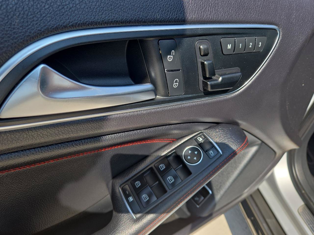 Used 2015 Mercedes-Benz GLA 45 AMG 4MATIC image 20