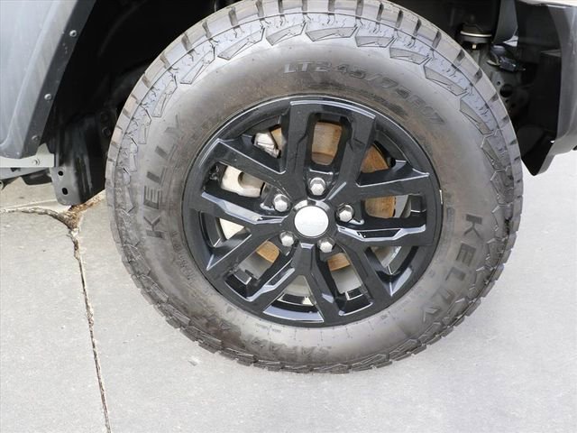 Used 2023 Jeep Wrangler Sport S image 7