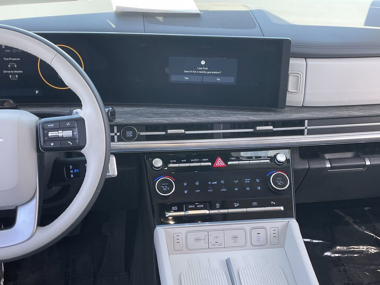 Certified 2025 Hyundai Santa Fe Calligraphy image 14