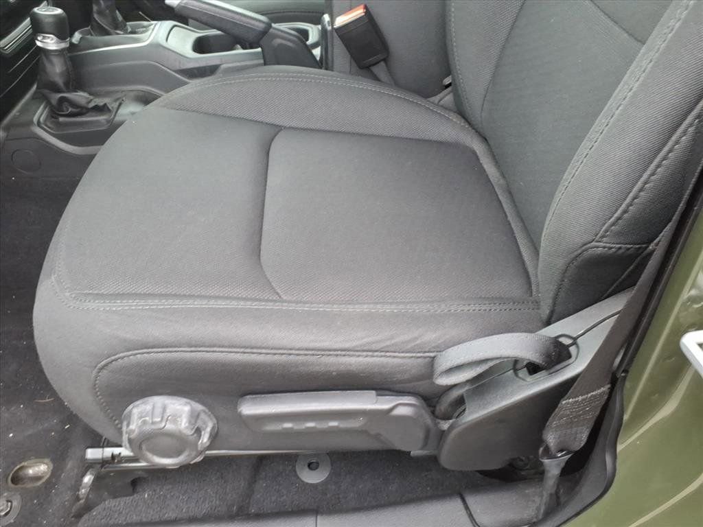 Used 2021 Jeep Wrangler Unlimited Sport image 23