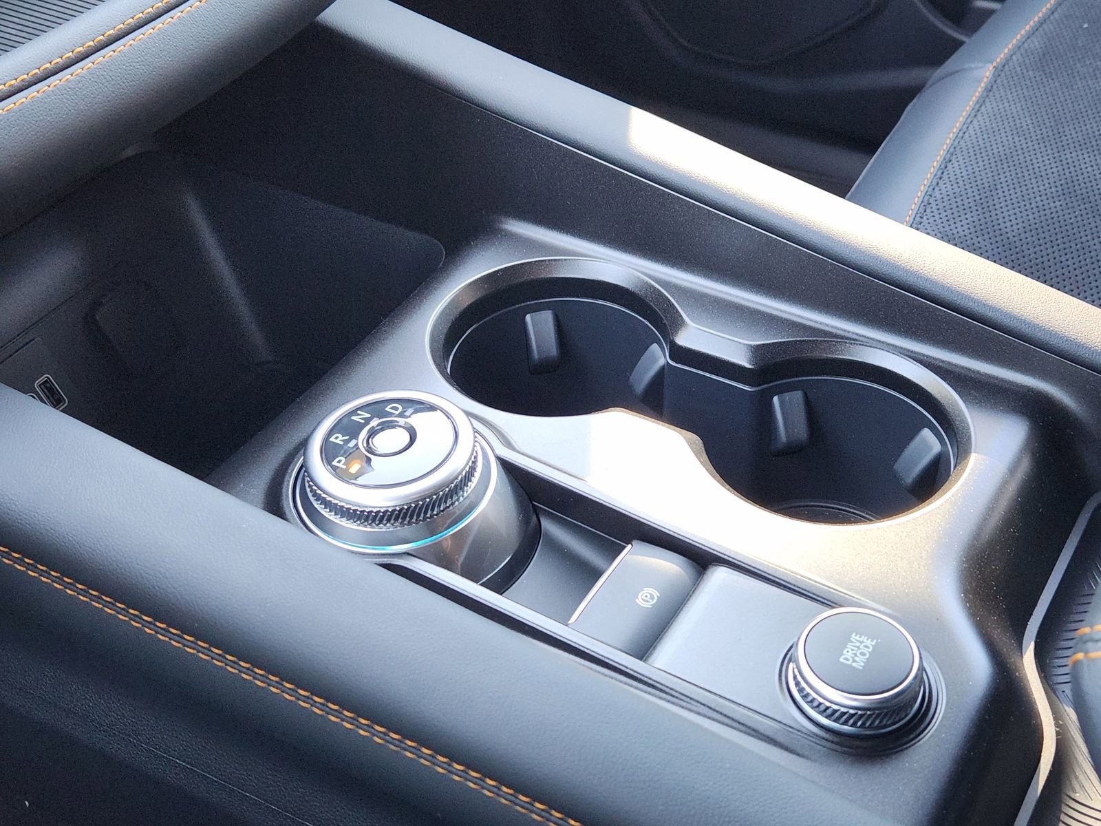 New 2026 Ford Explorer Tremor w/ Tremor Convenience Package image 19