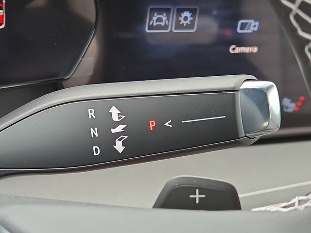 New 2026 Chevrolet Traverse LT image 16