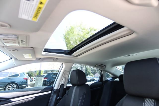 Used 2019 Honda Civic EX image 29