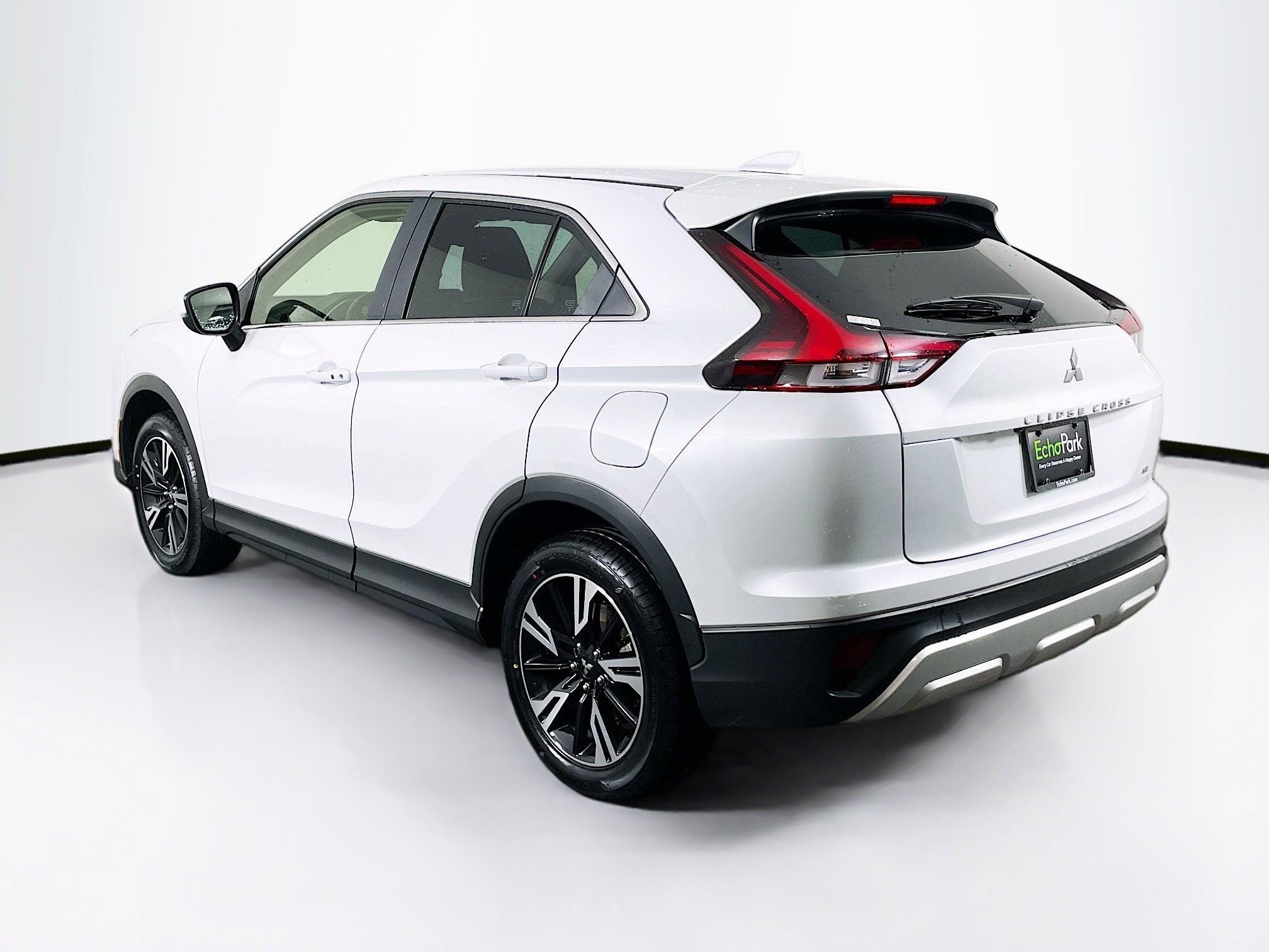 Used 2024 Mitsubishi Eclipse Cross SE image 5