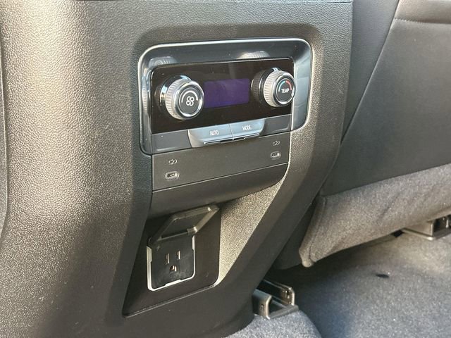 Used 2025 Chevrolet Tahoe RST image 41