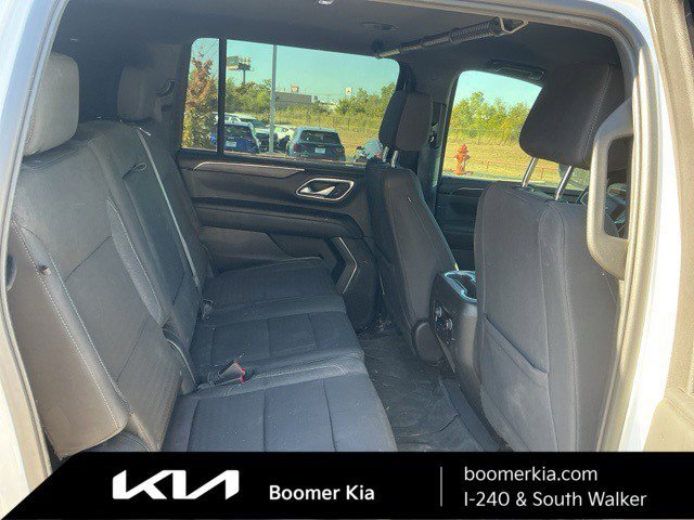 Used 2023 Chevrolet Suburban LS w/ Driver Alert Package image 12