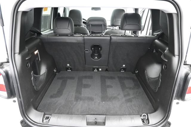 Used 2019 Jeep Renegade Limited AWD/4WD image 6
