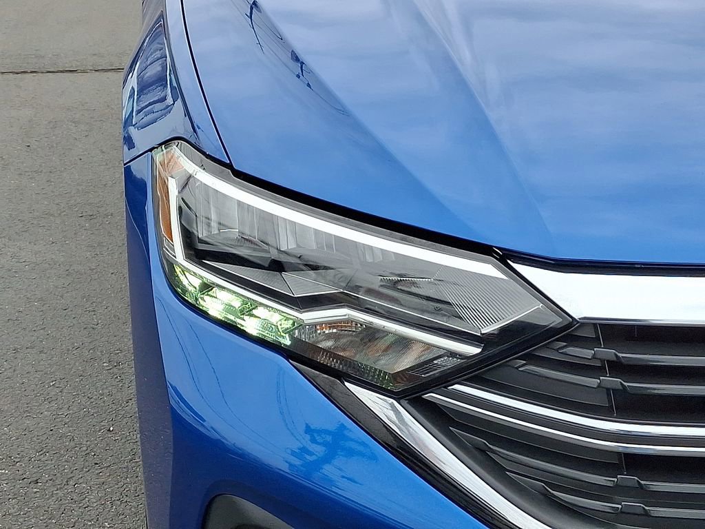 Certified 2023 Volkswagen Jetta S FWD image 9