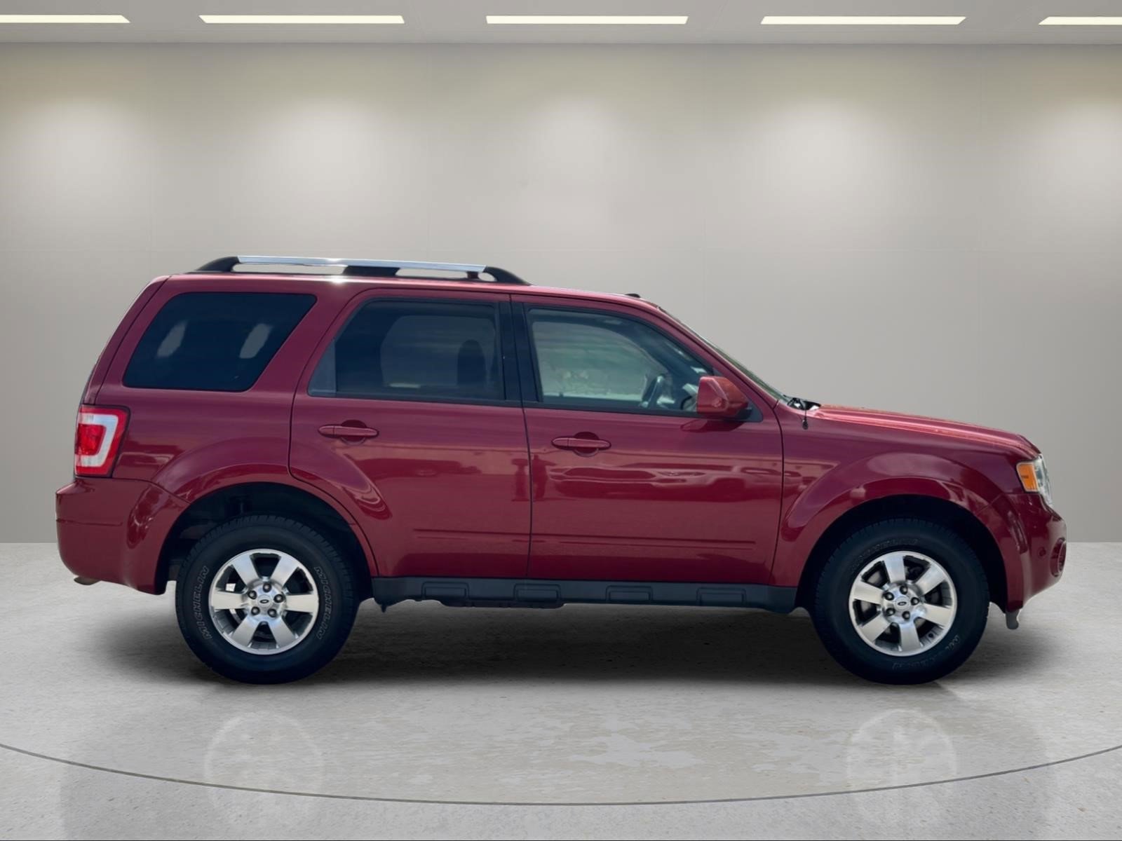 Used 2011 Ford Escape Limited w/ 302A Rapid Spec Order Code AWD/4WD image 6
