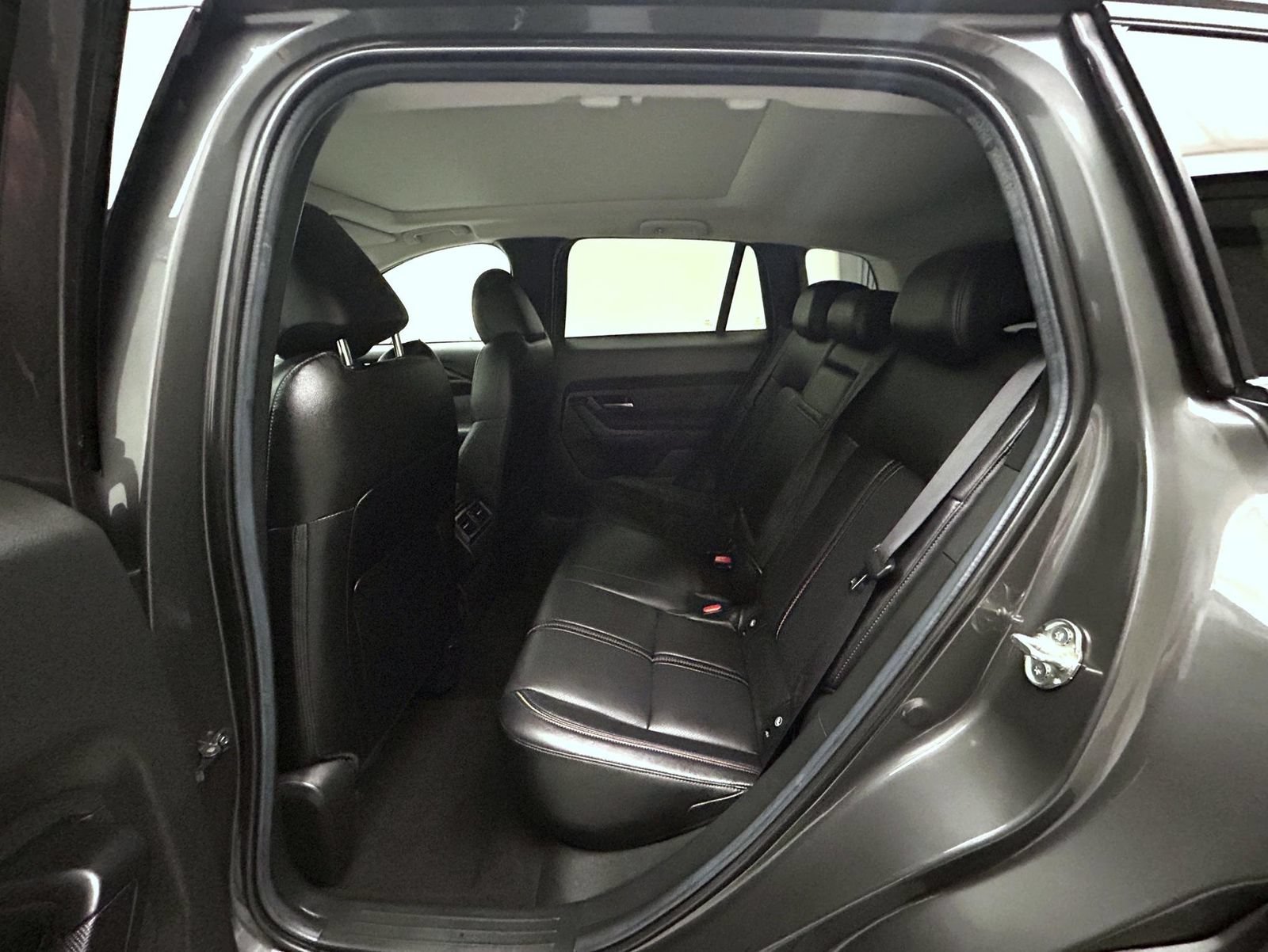 Certified 2025 MAZDA CX-50 AWD 2.5 S w/ Premium Plus Pkg image 19