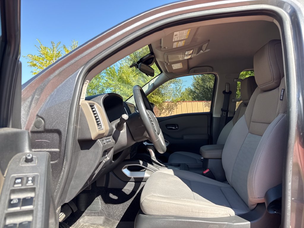 Used 2024 Nissan Frontier SV w/ Technology Package AWD/4WD image 10