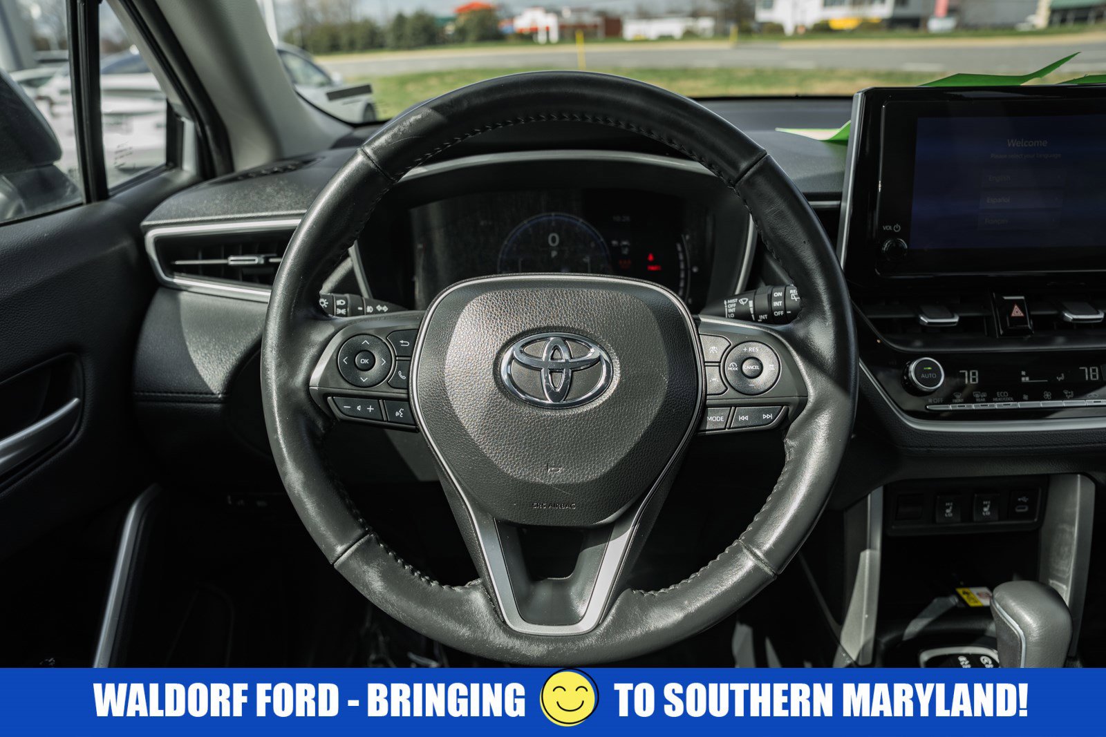 Used 2023 Toyota Corolla Cross XLE w/ Convenience Package image 33