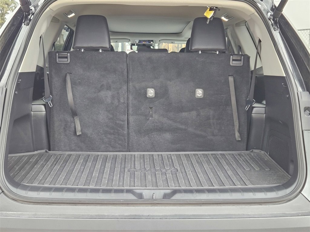 Used 2024 Toyota Grand Highlander XLE image 10