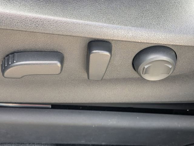 Used 2022 Subaru Ascent Touring image 14