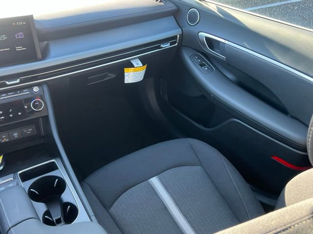 New 2025 Hyundai Sonata SEL image 15