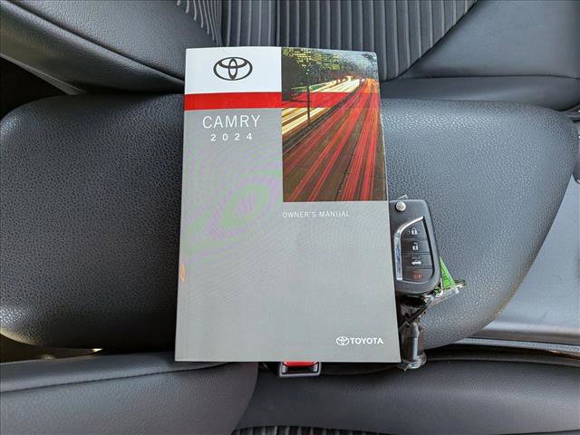 Certified 2024 Toyota Camry SE FWD image 22