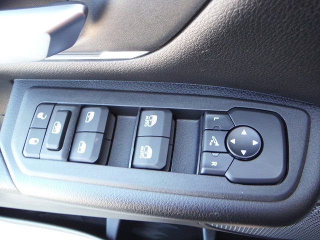 New 2027 RAM 1500 4x4 Crew Cab image 22