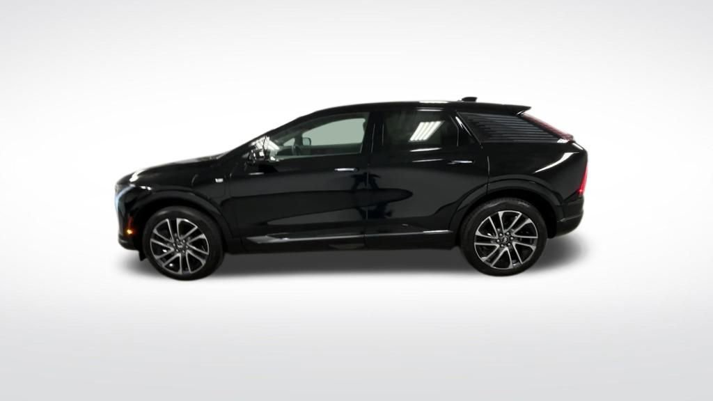 New 2026 Cadillac Optiq Sport 1 image 47