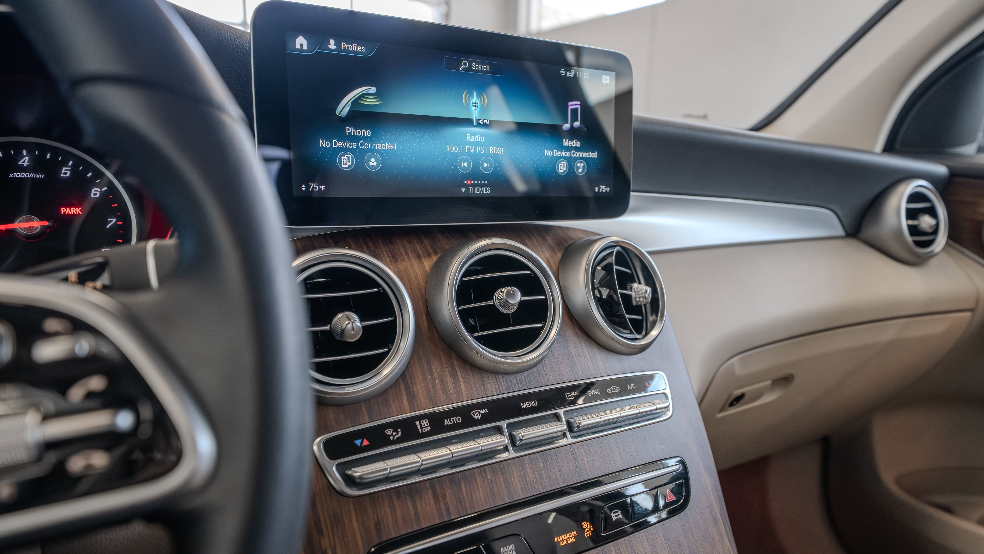 Certified 2022 Mercedes-Benz GLC 300 4MATIC image 30
