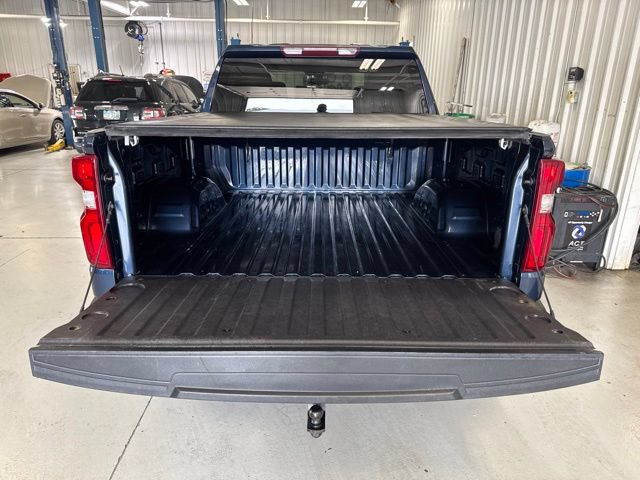 Used 2021 Chevrolet Silverado 1500 Custom AWD/4WD image 10