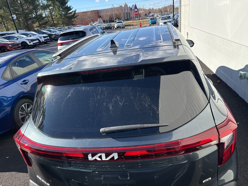 Used 2024 Kia Seltos S image 4