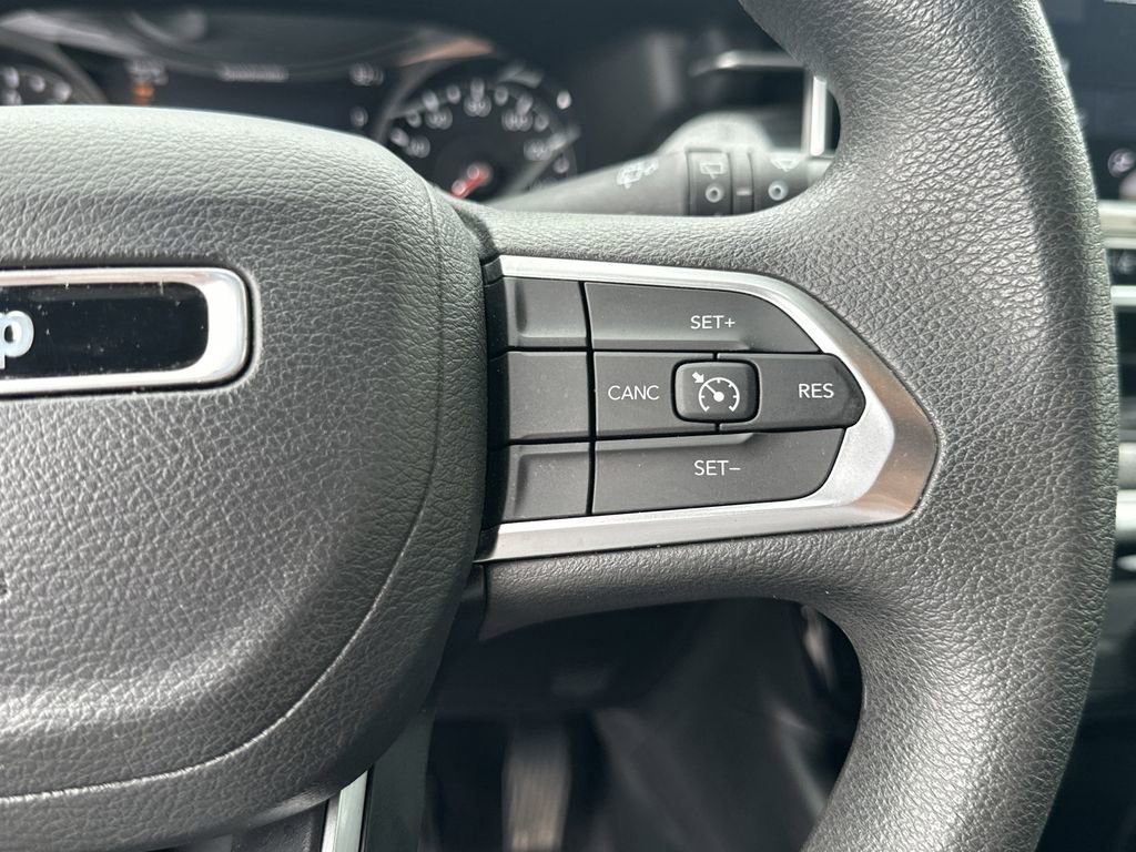 Used 2023 Jeep Compass Sport AWD/4WD image 20