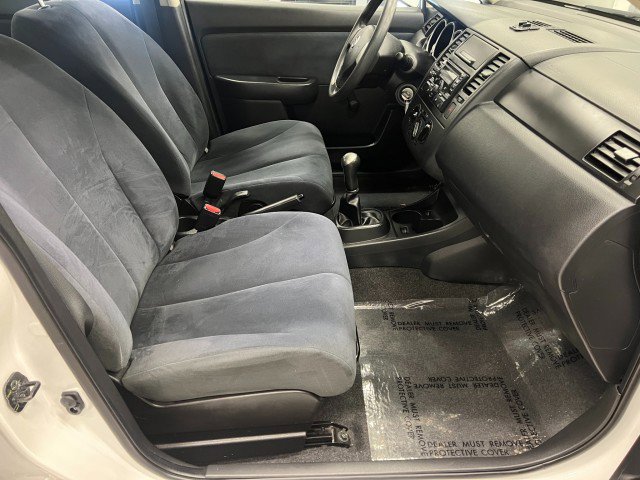 Used 2011 Nissan Versa Sedan image 13