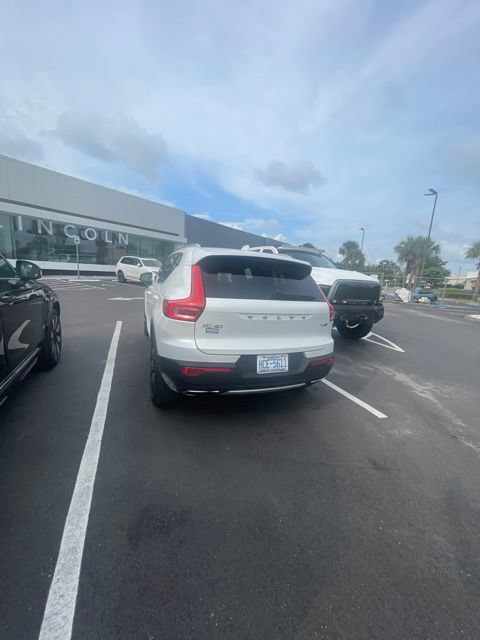 Used 2020 Volvo XC40 T5 Inscription AWD/4WD image 7