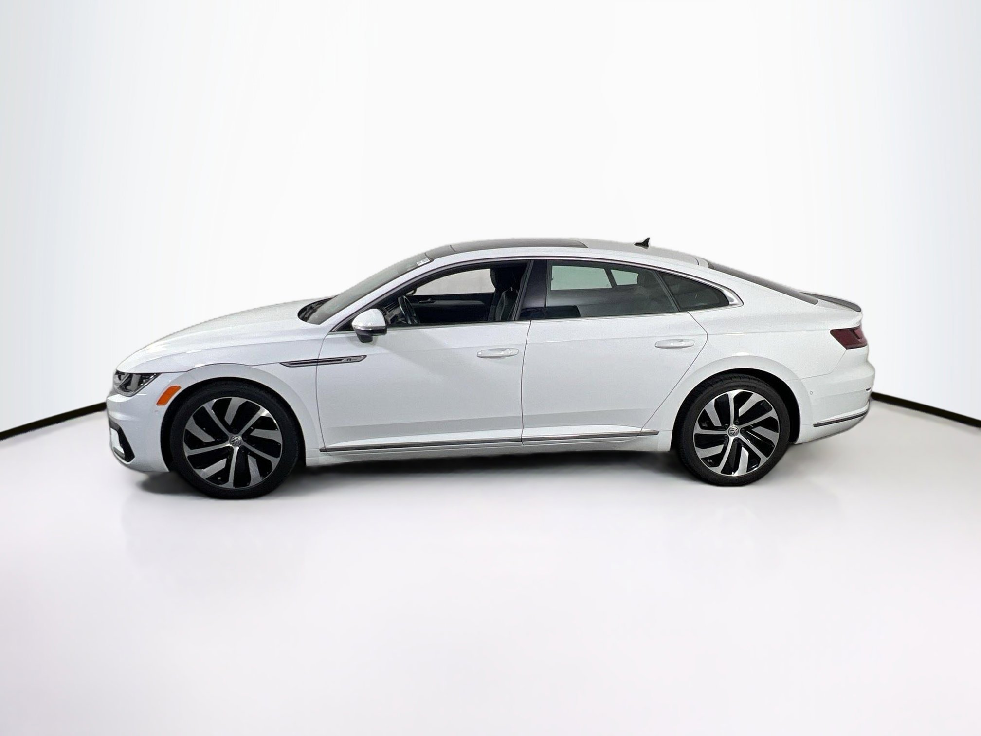 Used 2019 Volkswagen Arteon SEL Premium image 8
