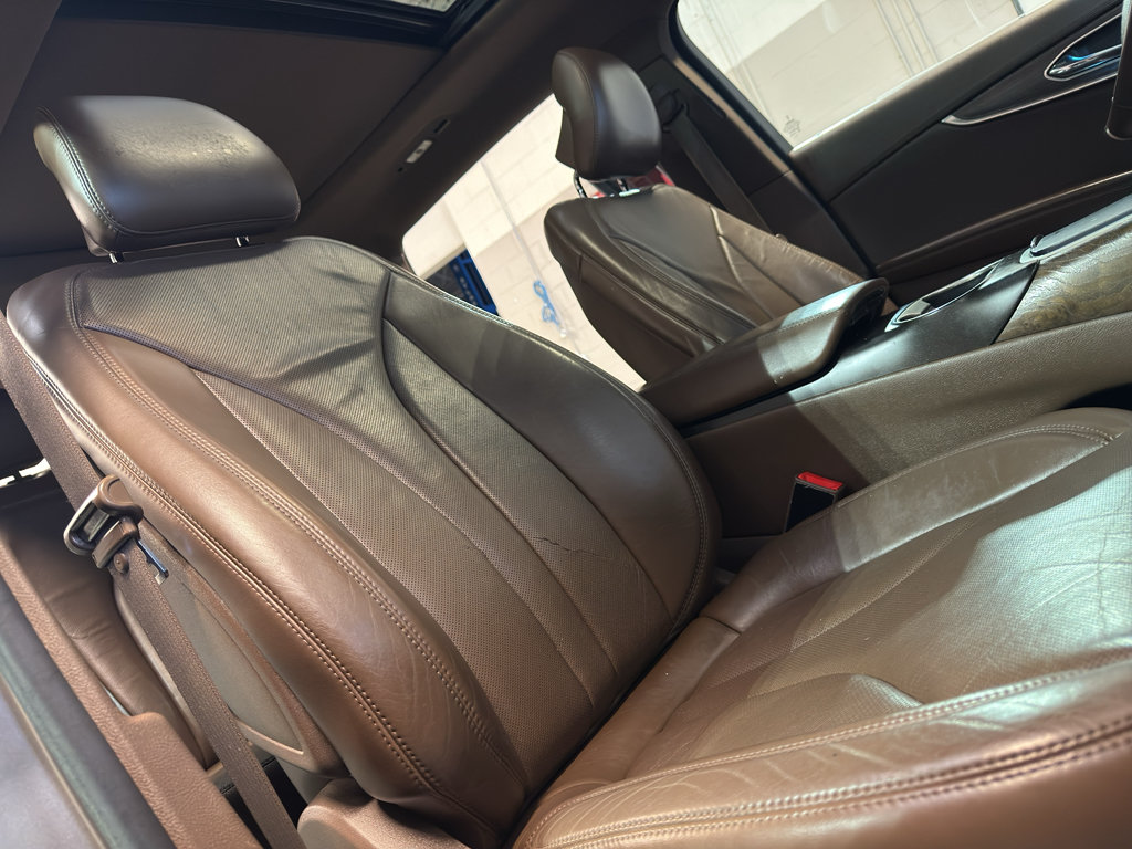 Used 2016 Lincoln MKX Reserve w/ Climate Package AWD/4WD image 24
