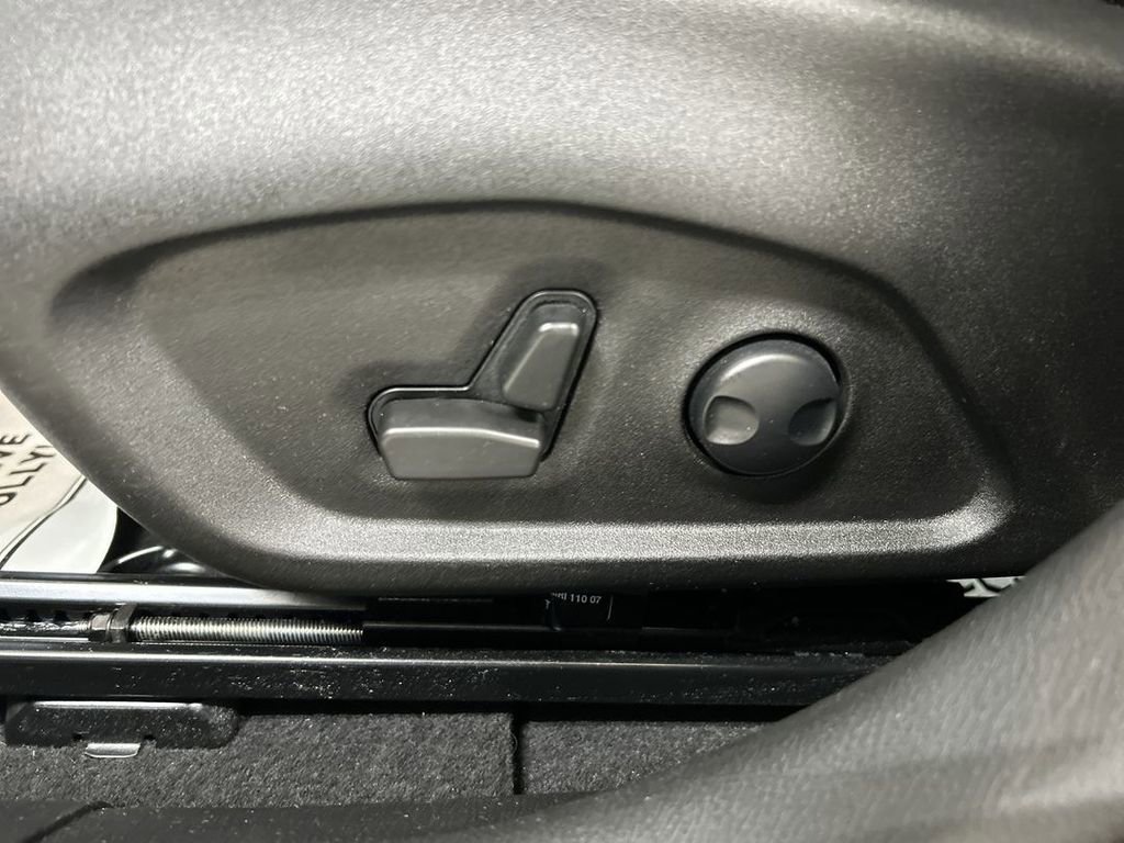 Certified 2022 Jeep Renegade Latitude w/ Convenience Group image 10