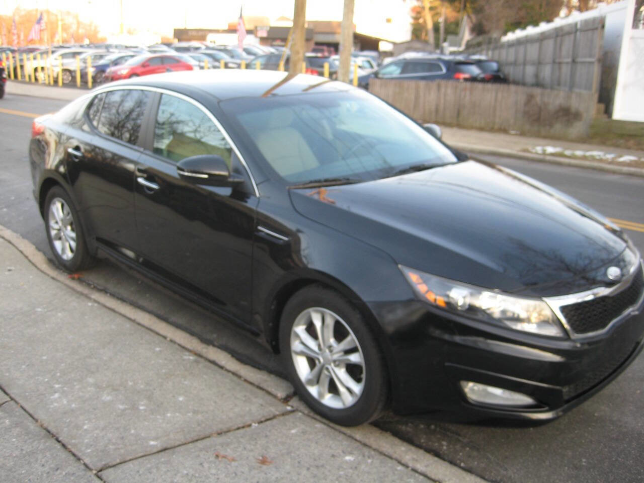 Used 2013 Kia Optima EX image 3