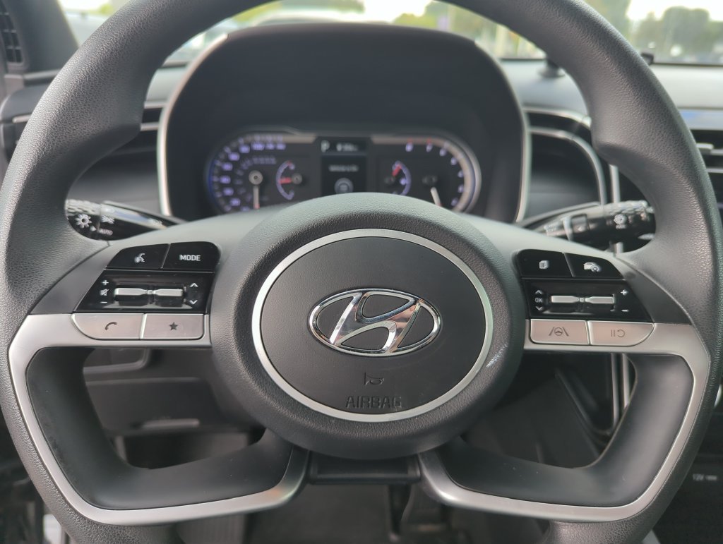 Used 2023 Hyundai Santa Cruz SEL AWD/4WD image 42