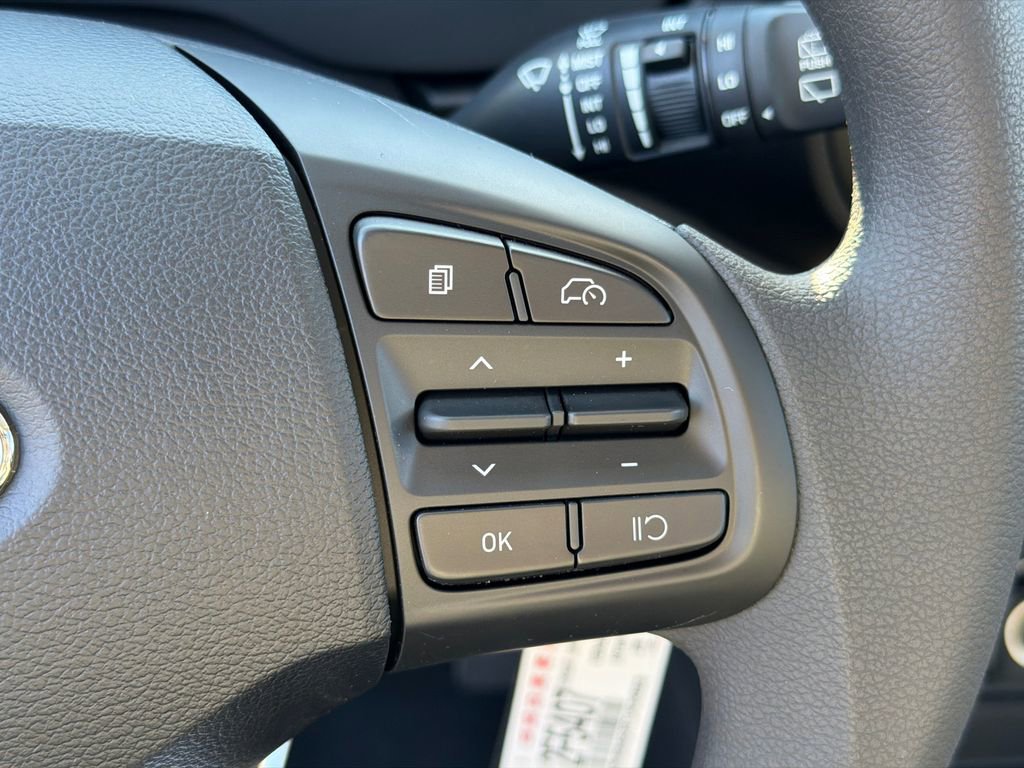 New 2026 Hyundai Venue SE image 25