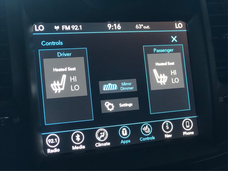 Used 2018 Chrysler 300 S w/ 300S Premium Group RWD image 25