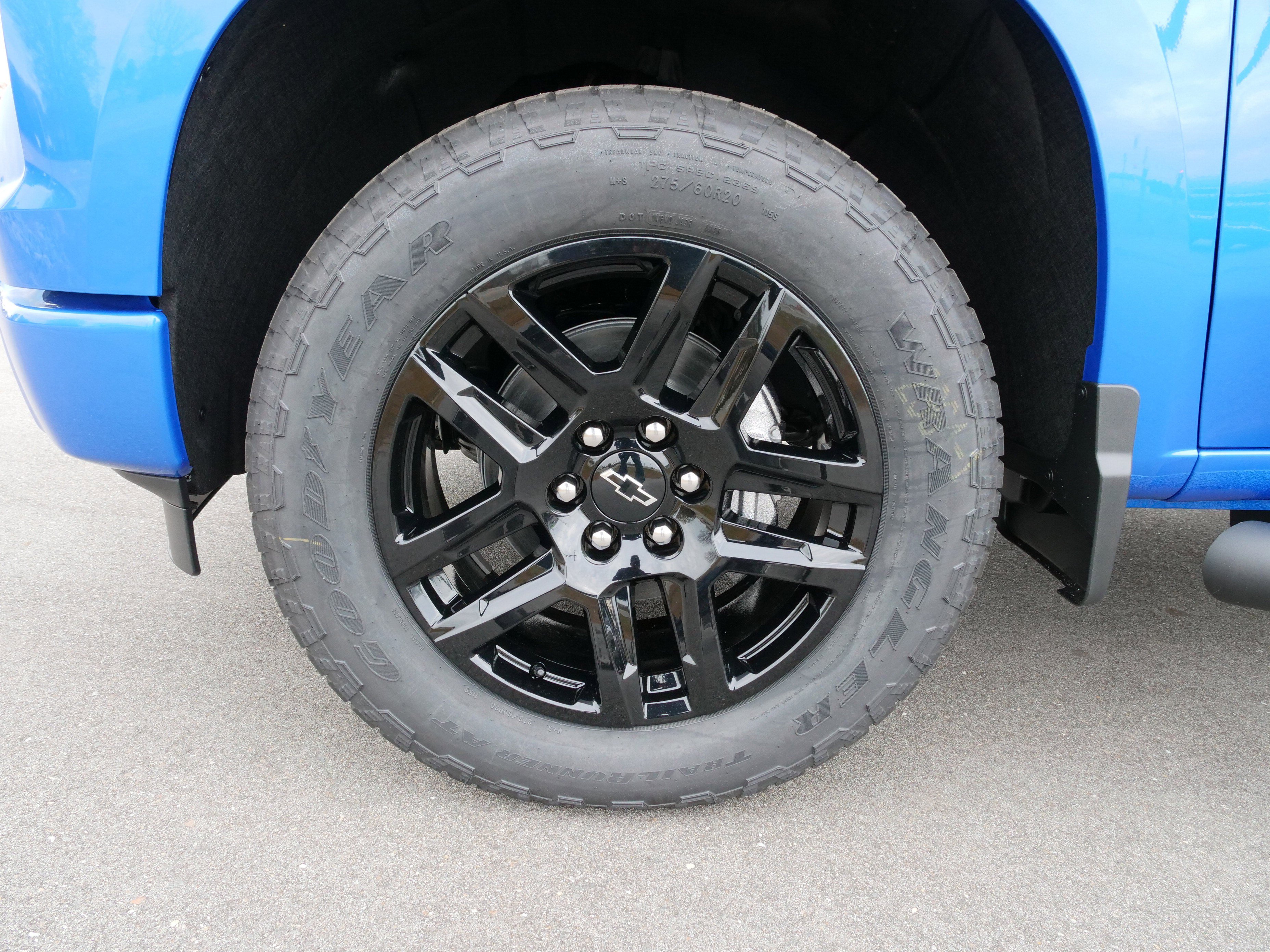 New 2026 Chevrolet Silverado 1500 Custom w/ Turbomax Blackout Package image 14