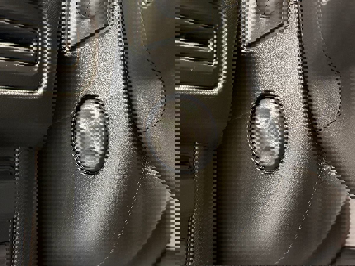 Used 2024 Chevrolet Suburban RST w/ Luxury Package image 23