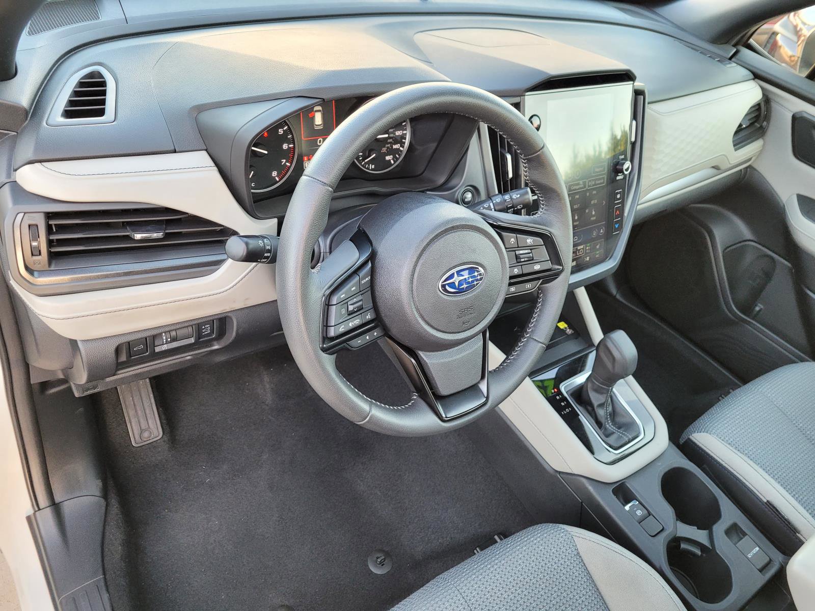 Used 2025 Subaru Forester Premium AWD/4WD image 27