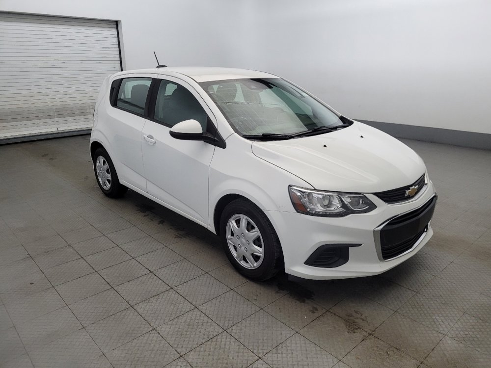 Used 2020 Chevrolet Sonic LT FWD image 13