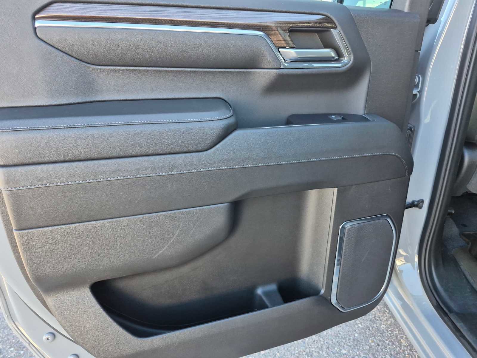 Used 2024 Chevrolet Silverado 1500 RST w/ Convenience Package II image 30