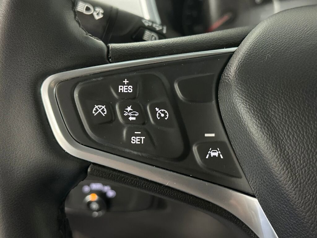 Used 2023 Chevrolet Equinox LT image 15