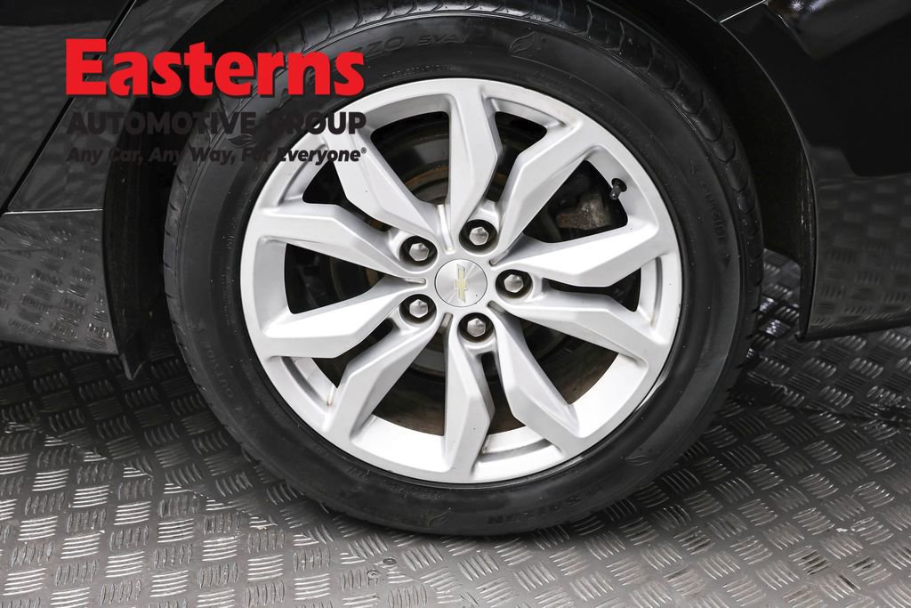 Used 2019 Chevrolet Impala LT FWD image 8